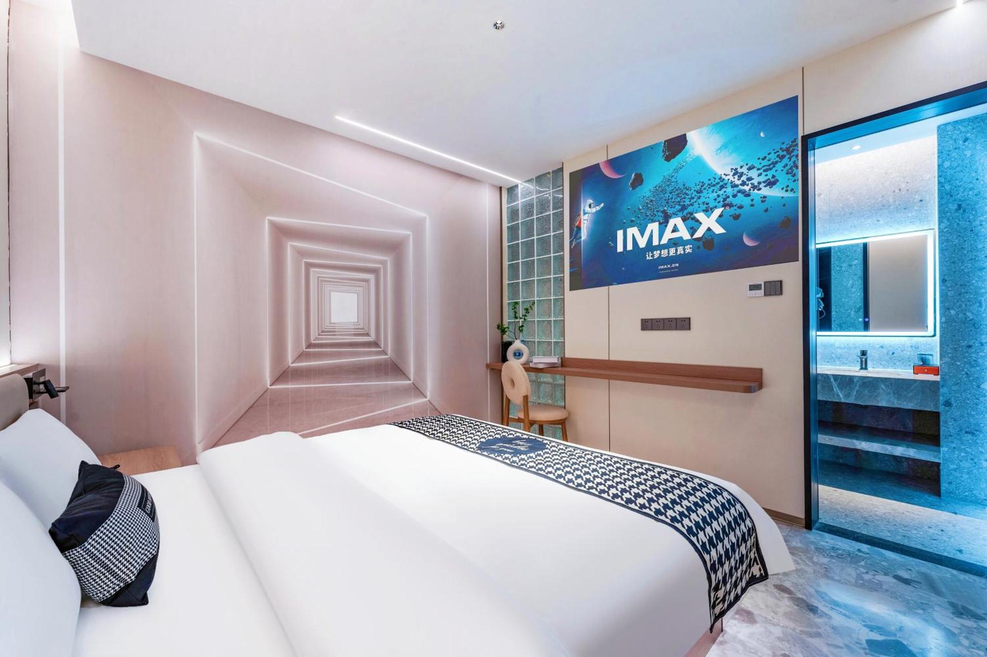 Henghe Selected S Design Hotel - Flagship Store Of Guangzhou Baiyun Railway Station International Convention Center--Reputation Preferred מראה חיצוני תמונה