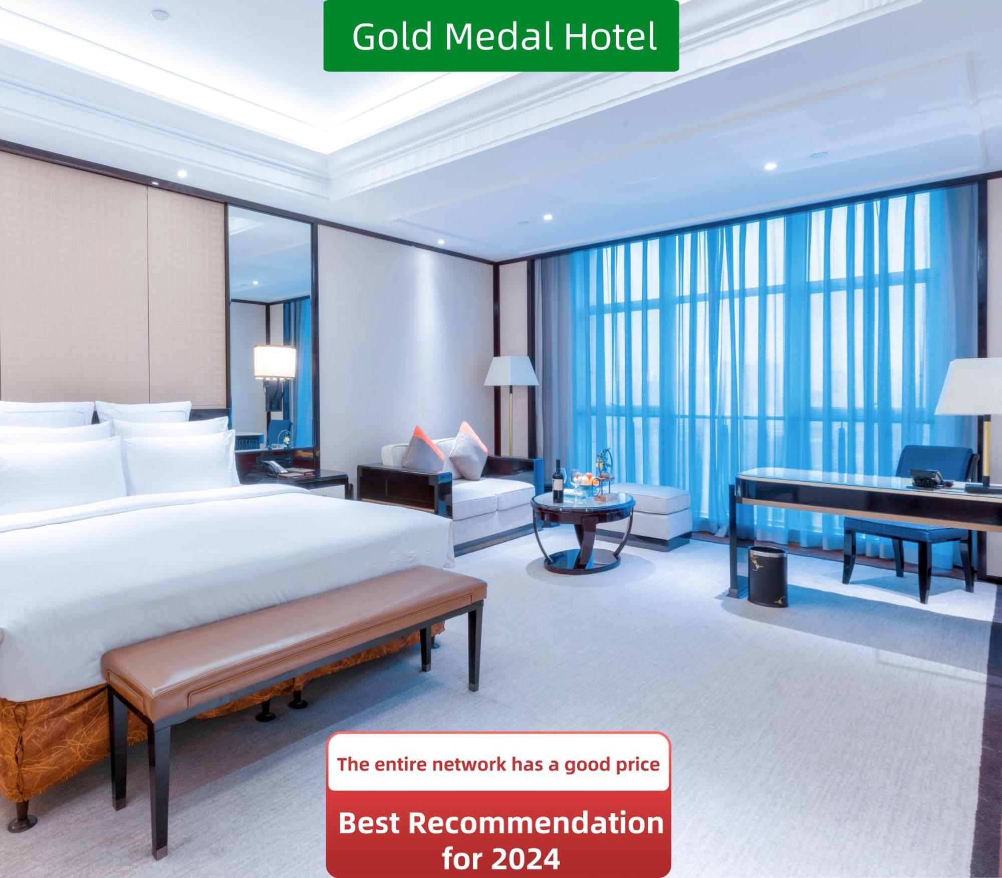 Henghe Selected S Design Hotel - Flagship Store Of Guangzhou Baiyun Railway Station International Convention Center--Reputation Preferred מראה חיצוני תמונה